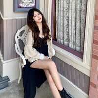 Sang asisten bahkan memberikan pernyataan yang mengejutkan bahwa Ukei yang mendekati Stephen. Di hari sebelumnya, dia mengajak Stephen untuk surfing, namun tidak ditanggapi Stephen karena mereka tidak dekat, ucap asistennya. Foto: dok instagram