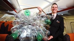 Intip Seragam Pilot dan Awak Kabin EasyJet Berbahan Botol Plastik