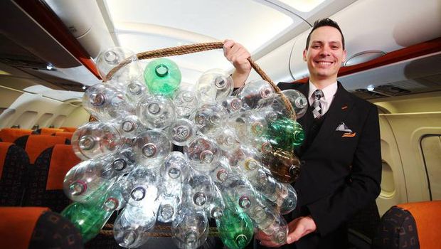 Unik, Maskapai Ini Punya Seragam dari Botol Plastik