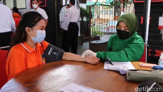 vaksinasi warga binaan lapas banyuwangi