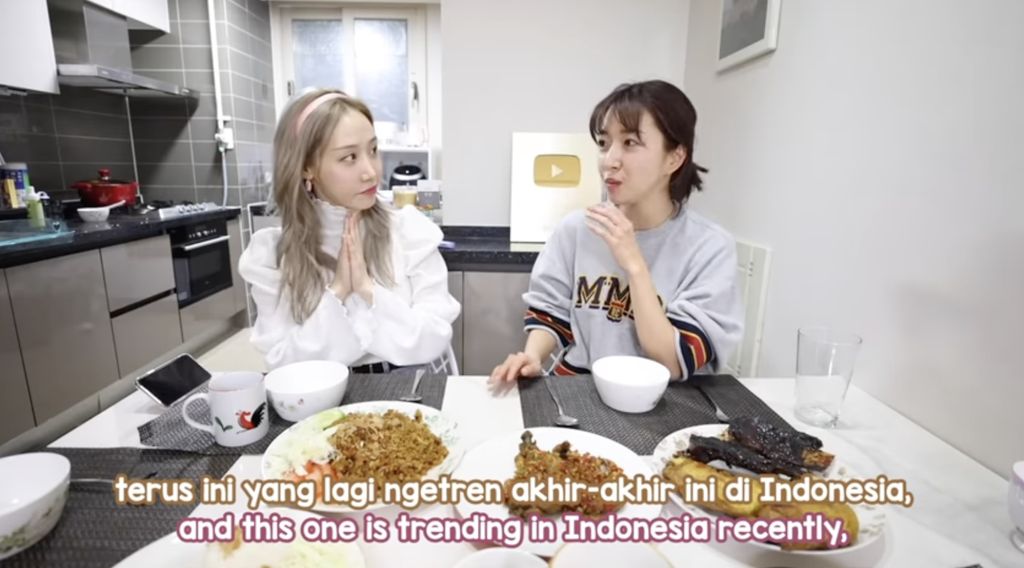5 Momen Sunny Dahye Cicip Makanan Indonesia Bareng Orang Korea