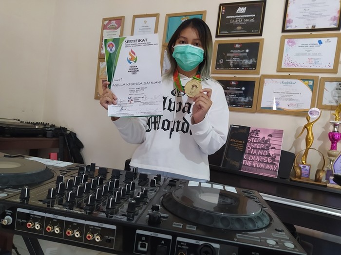Aqilla Khansa Satriani juara 1 Pekan Pemuda Nasional (PPN) 2020 kategori disk jockey