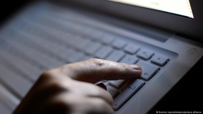 Cina Sahkan Undang-undang Perlindungan Data Pribadi Pengguna Internet