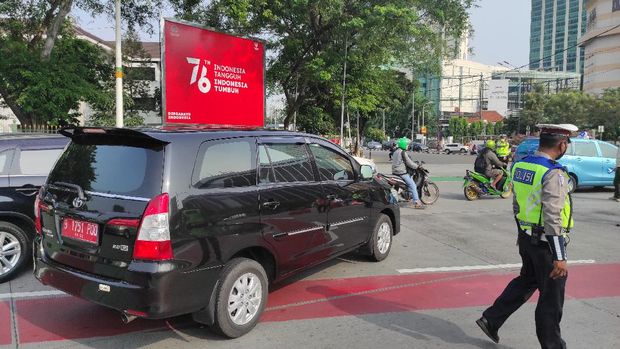 Ganjil genap di Bundaran Senayan pagi ini