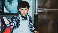 Hwang In Yeop tidak memberi penjelasan kapan foto tersebut dipotret. Dia hanya menulis keterangan pendek di Instagram Bayi In Hyeop dengan membubuhkan emoji boneka beruang. (Foto: dok. Instagram Hwang In Yeop) 