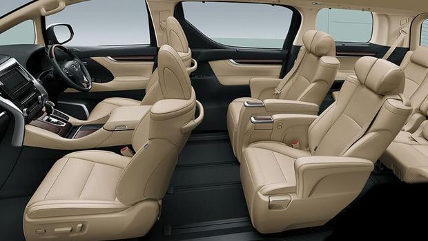 Interior Toyota Alphard