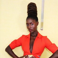 Memiliki hubungan dari ras yang berbeda, membuat Joshua lebih banyak belajar. Dia sangat terkejut dengan komentar kebencian yang diterima oleh Jodie. Foto: dok. Instagram/@jodiesmith