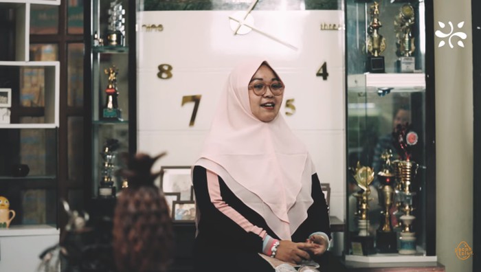 Kisah sukses bisnis minuman Inspiratif! Ibu Rumah Tangga Ini Sukses Berbisnis Minuman Sari Buah Nanas