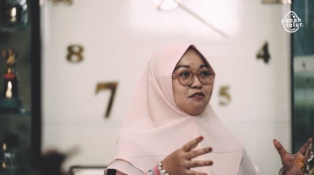 Inspiratif! Ibu Rumah Tangga Ini Sukses Berbisnis Minuman Sari Buah Nanas