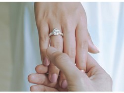 Sejarah Kelam Cincin Tunangan, Dulu Jadi Simbol Kontrak dan Kepatuhan