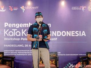 Sandiaga Ingatkan Revenge Tourism, Pilot Jago Daratkan Pesawat Miring