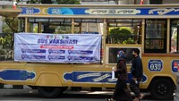 Satgas Penanganan COVID-19 Kota Bogor menggunakan layanan bus Uncal untuk antar jemput warga menuju sentra vaksinasi COVID-19.