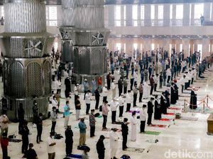 Surah Al Jumuah Ayat 9-10: Menyegerakan Panggilan Salat Jumat
