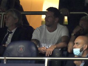 Messi Belum Juga Debut buat PSG, Apa Ada Masalah?