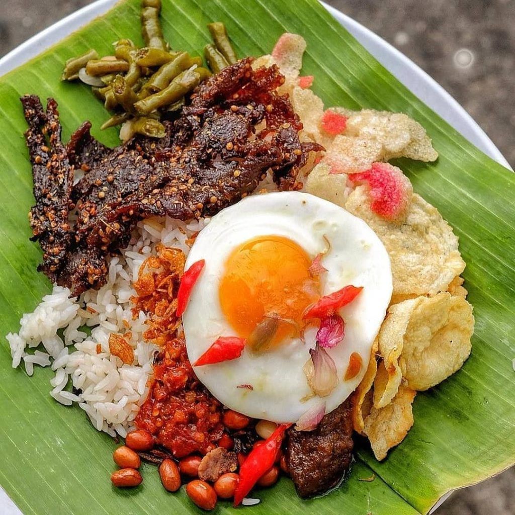 5 Tempat Ini Punya Nasi Gurih Aceh dengan Lauk Komplet