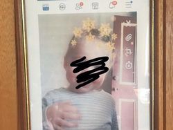 Potret Kocak Orang Tua Gaptek, iPad Dikira Talenan