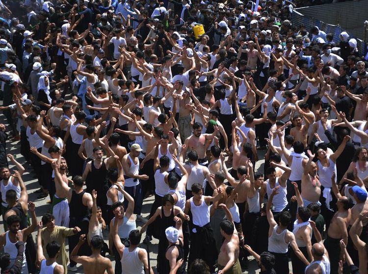 Ritual Asyura Digelar di Jalan Pakistan