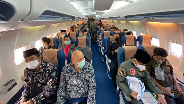 Pemerintah RI dengan pesawat TNI AU evakuasi 26 WNI dari Kabul, Afghanistan
