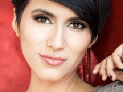 Wanita Cantik Pengisi Suara di Mobile Legends, Berbakat Banget!