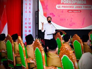 Jokowi Instruksikan Seluruh Kepala Daerah di Jatim Percepat Vaksinasi!