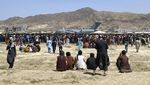 Ragam Cara Warga Afghanistan Kabur dari Negaranya