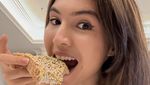 Rahasia Cantik Sehat Olivia Jensen yang Rajin Makan Buah dan Minum Jus