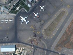 Satelit Rekam Momen Mencekam Warga Afghanistan Geruduk Bandara