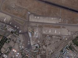 Satelit Rekam Momen Mencekam Warga Afghanistan Geruduk Bandara