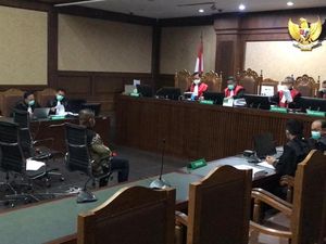 Vonis 7 Tahun Bui untuk Eks Anak Buah Juliari di Kasus Bansos Corona