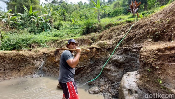 Sumber air panas Desa Cimanggu, KBB