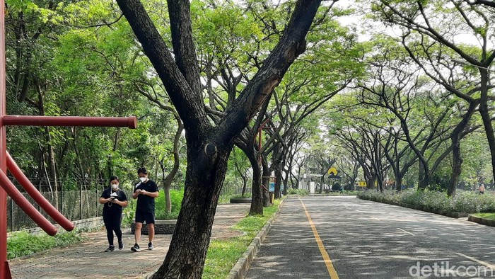 Taman Impian Jaya Ancol buka lagi setelah PPKM, Jumat (20/8/2021).