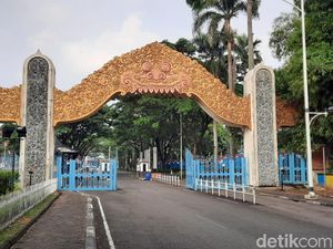 Hari Pertama Buka, TMII Sangat Sepi