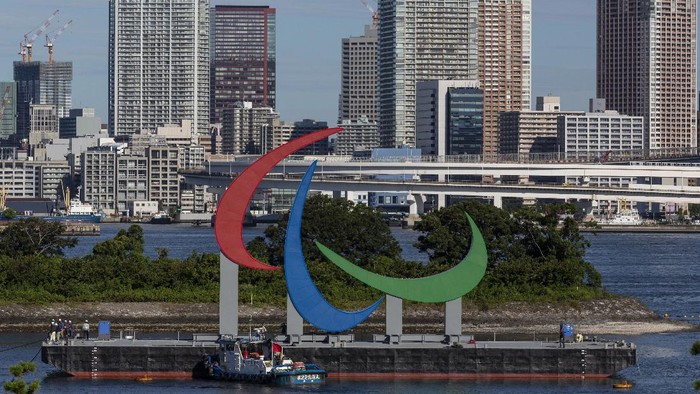 Tokyo Bersiap Sambut Paralimpiade 2020 A Paralympic Symbol is seen installed at Odaiba Marine Park on Friday, Aug. 20, 2021, in Tokyo. TThe Tokyo Paralympics open on Aug. 24 in a ceremony at Tokyo's National Stadium. (Yuichi Yamazaki/Pool Photo via AP)