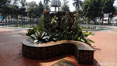 Wajah Baru Taman Martha Tiahahu Blok M