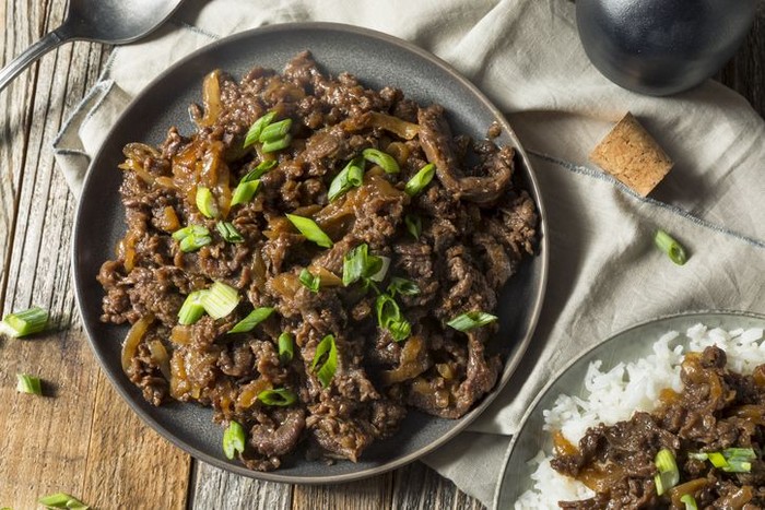 10 Resep Makanan Korea Populer, Ada Chikin hingga Ramyeon!