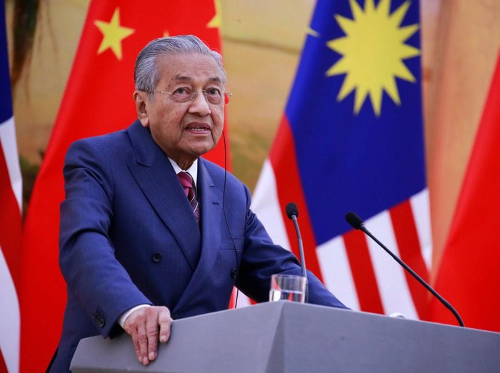 BEIJING, CHINA - APRIL 26:  Malaysian Prime Minister Mahathir Mohamad delivers his speech for the opening ceremony of the Belt and Road Forum for International Cooperation (BRF) April 26, 2019 in Beijing, China.  (Photo by How Hwee Young-Pool/Getty Images)