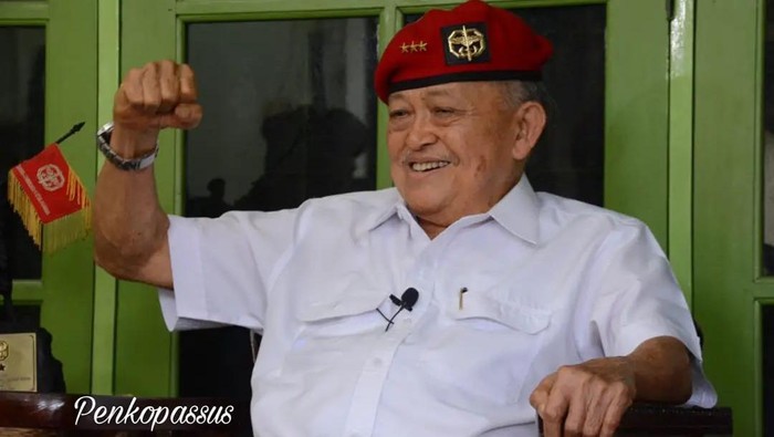 Eks Pangkostrad, Letjen TNI (Purn) Kuntara tutup usia. Almarhum juga pernah menjabat sebagai Danjen Kopassus (Instagram @penkopassus)