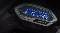 Lalu jika ditengok ke bagian dasbornya, motor ini sudah mengadopsi kluster instrumen digital. Foto: Dok. Honda India