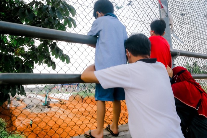 Penampakan Terkini Proyek Tol Cijago Ruas Kukusan-Cinere Proyek Tol Cinere-Jagorawi (Cijago) Seksi 3, Kukusan-Cinere terus dikerjakan. Begini progres terkini proyek tol tersebut, Sabtu (21/8/2021)