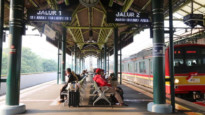 Perhatikan Persyaratan KA Jarak Jauh, Batal Berangkat Tiket Diganti 100%