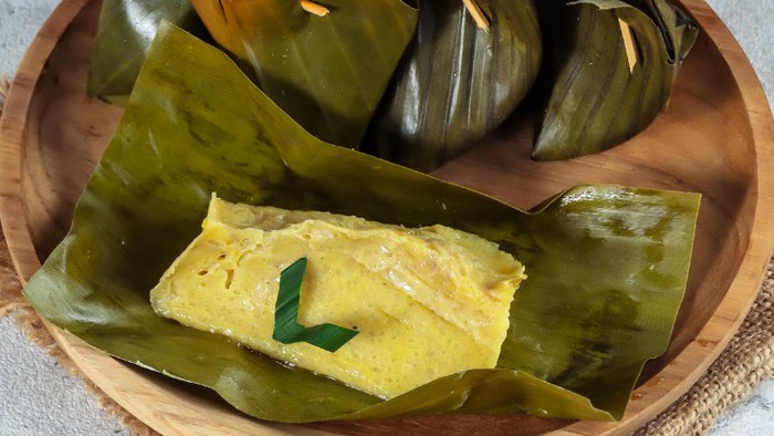 Ide Takjil Buka Puasa Hari Ini: Barongko, Kudapan Manis Legit Khas Sulsel
