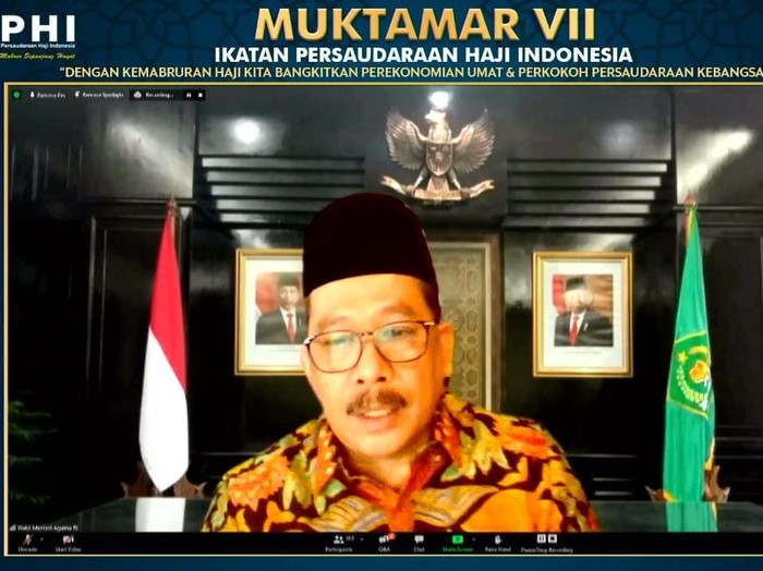 Wakil Menteri Agama (Wamenag) Zainut Tauhid Sa’adi menyebut, haji memiliki peran penting bagi perekonomian di Indonesia. Ini diungkapkan Zainut saat mewakili Presiden RI membuka Muktamar ke-VII Ikatan Persaudaraan Haji Indonesia (IPHI).