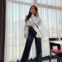 Dalam Miss Supranational itu, wanita itu kerap kali mempromosikan potensi negaranya. Ketika aku ditanya mengenai negaraku, aku selalu merujuk pada pengalaman menakjubkan ketika teriknya pada Namibia yang bertemu dengan Samudra Atlantis yang dingin, ujarnya dilansir Namibian. Foto: Instagram Chanique Rabe