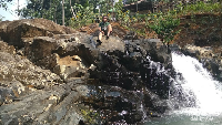 Curug Leuwi Bumi Pandeglang