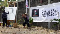 Sebelumnya diberitakan, Ganjarist di Blitar Raya mendeklarasikan Ganjar sebagai presiden RI 2024. Deklarasi itu digelar bertepatan dengan perayaan 17 Agustus di sebuah rumah Jalan Palem Kota Blitar.
