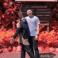 Kami hanyalah seperti seorang anak murid dan guru pada umumnya. Tahun 2018 kami dekat karena Suhana mengajarkan di sekolah dan juga menjadi pelatih traning olahraga, ungkap Akmal melalui pesan Whatsapp kepada Wolipop. Foto: Dok. pribadi Akmal Yusof.