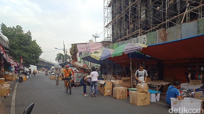 Pedagang Pasar Pagi Jakbar.