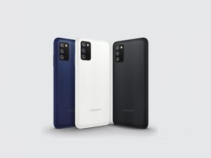Samsung Tak Naikkan Harga HP Meski Dibayangi Kelangkaan Chip