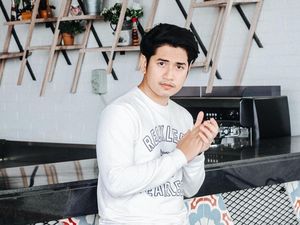 Zikri Daulay Bicara soal Status dengan Ayu Aulia Usai Heboh Video Mesra