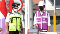 Pembangunannya dibagi menjadi tiga tahap di mana tahap pertama mencakup segmen Pulo Gebang-Kelapa Gading sepanjang 9,3 kilometer dan Semanan-Kelapa Gading sepanjang 20,38 kilometer.